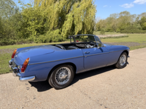 1966 MG Mgb Roadster 1.8 in Blue — image 4