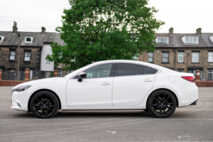2015 Mazda Mazda6 2.0 Skyactiv-G Sport Nav in White — image 4