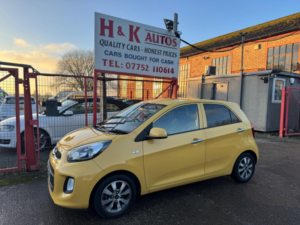 2016 Kia Picanto 1.0 Sr7 Euro 5 5dr in Yellow — image 2