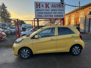 2016 Kia Picanto 1.0 Sr7 Euro 5 5dr in Yellow — image 3