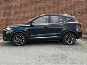 2022 MG MG Zs 1.0 T-Gdi Exclusive Auto Euro 6 5dr in Black — image 6