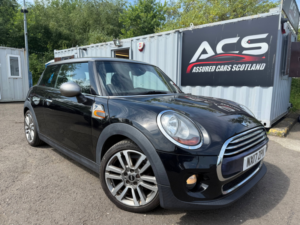 2017 MINI Hatch