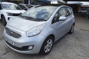 2011 Kia Venga 1.6 3 in Silver — image 3