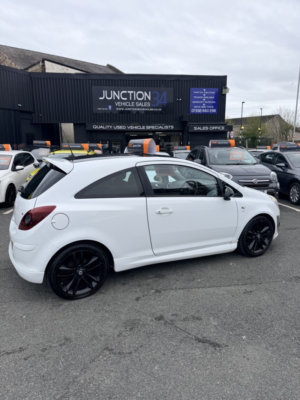 2013 Vauxhall Corsa 1.2 16v Limited Edition in White — image 5