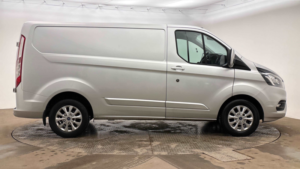 2019 Ford Transit Custom 2.0 300 Ecoblue Limited in Silver — image 3