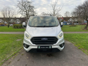 2021 Ford Transit Custom 2.0 Transit Custom Limited Van 300 L2 2.0l Ecoblue 130ps Fwd 6 Speed Manual in Silver — image 2