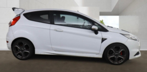 2017 Ford Fiesta 1.6t Ecoboost St-3 Euro 6 3dr in White — image 5