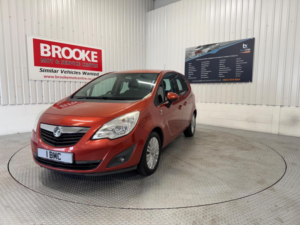 2012 Vauxhall Meriva 1.4t 16v Excite Euro 5 5dr in Orange — image 5