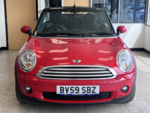2009 MINI Convertible 1.6 Cooper Convertible in Red — image 5
