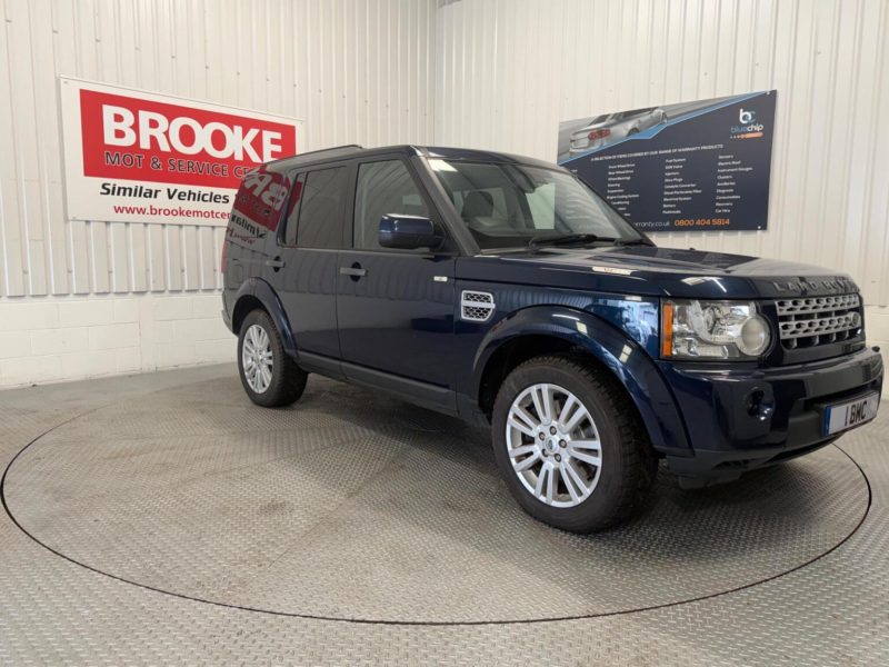 2012 Land Rover Discovery 4 3.0 Sd V6 Xs Auto 4WD Euro 5 5dr in Blue — image 1