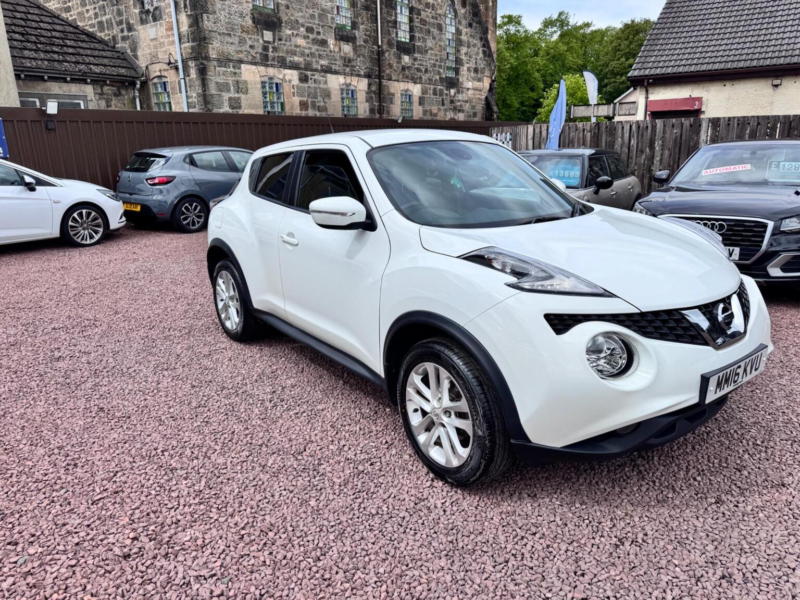 2016 Nissan Juke 1.2 Dig-T N-Connecta Euro 6 (s/s) 5dr in White — image 1