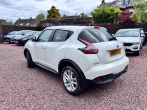 2016 Nissan Juke 1.2 Dig-T N-Connecta Euro 6 (s/s) 5dr in White — image 4