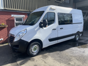 2019 Vauxhall Movano 2.3 Cdti 3500 Crewcab Mess Unit in White — image 3