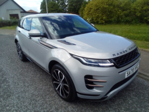 2020 Land Rover Range Rover Evoque 2.0 D150 R-Dynamic S in Silver — image 3