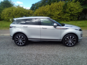 2020 Land Rover Range Rover Evoque 2.0 D150 R-Dynamic S in Silver — image 4