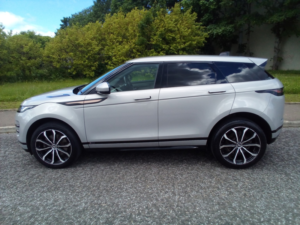 2020 Land Rover Range Rover Evoque 2.0 D150 R-Dynamic S in Silver — image 5