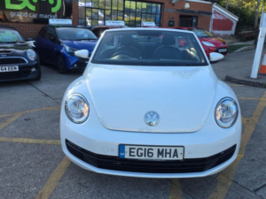 2016 Volkswagen Beetle 1.2 Tsi Bluemotion Tech Cabriolet Euro 6 (s/s) 2dr in White — image 4