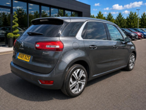 2015 Citroen C4 Picasso 1.6 E-Hdi Exclusive Euro 5 (s/s) 5dr in Grey — image 4