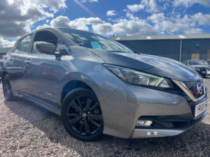 2019 Nissan Leaf 40kwh Acenta in Grey — image 3
