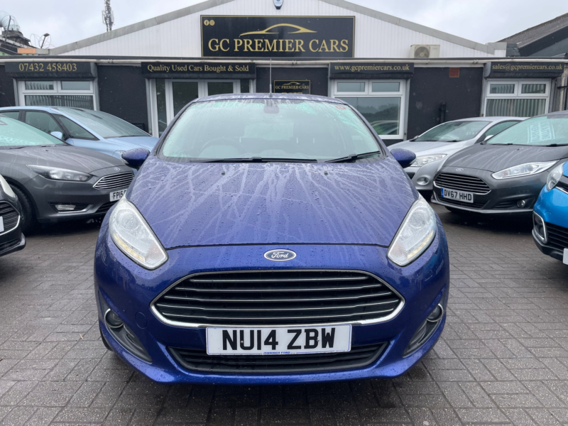 2016 Ford Focus 1.0t Ecoboost Zetec Hatchback 5dr Petrol Manual Euro 6 (s/s) (100 Ps) in Red — image 1