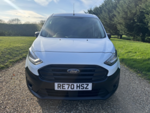 2020 Ford Transit 1.5 220 Ecoblue 5 SEAT Combi, Leader Van in White — image 2
