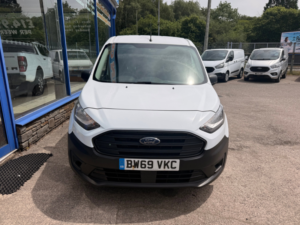 2020 Ford Transit Connect 1.5 230 Ecoblue Leader Crew Van Double Cab 6dr Diesel Manual L2 Euro 6 100 Ps in White — image 3