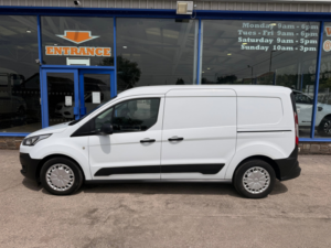 2020 Ford Transit Connect 1.5 230 Ecoblue Leader Crew Van Double Cab 6dr Diesel Manual L2 Euro 6 100 Ps in White — image 4