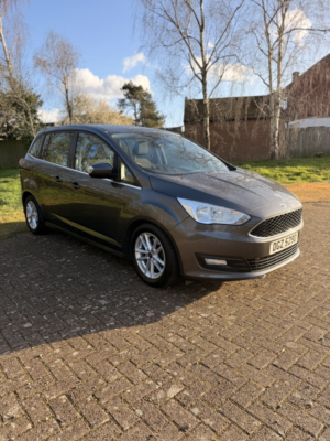 2016 Ford Grand C-Max