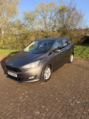 2016 Ford Grand C-Max 1.5 Tdci Zetec in Grey — image 2