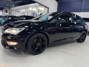 2015 SEAT Leon 2.0 Tdi Cr Fr Sport Coupe Euro 5 (s/s) 3dr in Black — image 6