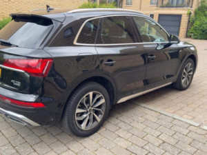 2021 Audi Q5 2.0 Tdi 40 S Line S Tronic Quattro Euro 6 (s/s) 5dr in Black — image 4