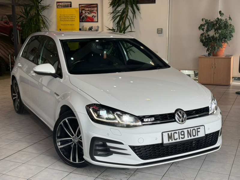 2019 Volkswagen Golf 2.0 Tdi Gtd in White — image 1