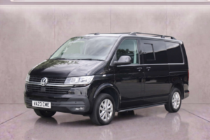 2023 Volkswagen Transporter 2.0 Transporter T28 Highline Tdi Semi-Auto in Black — image 3