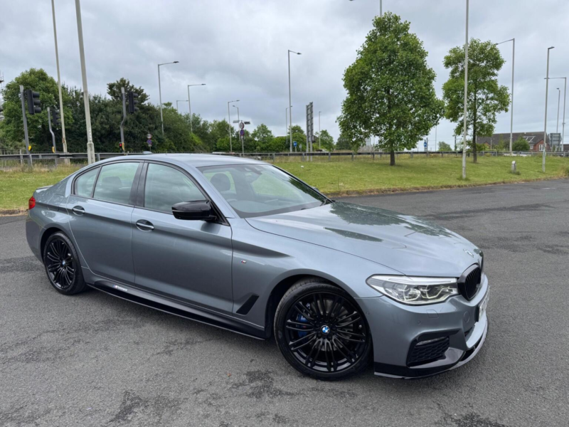 2017 BMW 5 Series 3.0 530d M Sport Auto Euro 6 (s/s) 4dr in Blue — image 1