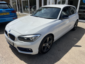 2018 BMW 1 Series 1.5 118i Sport 5-Door in White — image 6