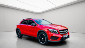 2017 Mercedes-Benz Gla 2.1 Gla220d Amg Line (premium) 7g-Dct 4matic Euro 6 (s/s) 5dr in Red — image 5