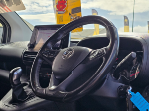 2018 Vauxhall Combo Life 1.5 Turbo D Blueinjection Energy MPV 5dr Diesel Manual Euro 6 (s/s) (100 Ps) in White — image 3