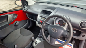 2011 Toyota Aygo 1.0 Vvt-I + in Red — image 6