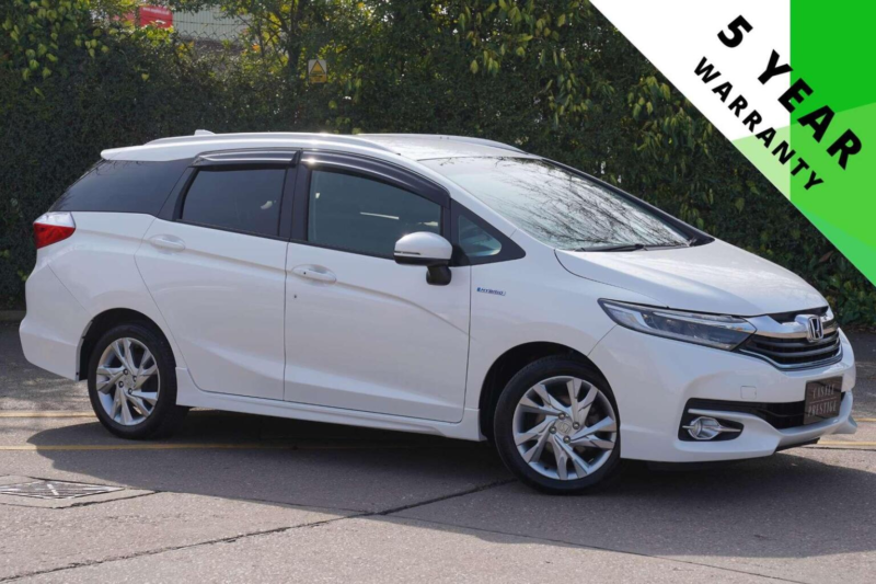 2015 Honda Shuttle 1.5 Z Hybrid 5dr 5 Seats in White — image 1