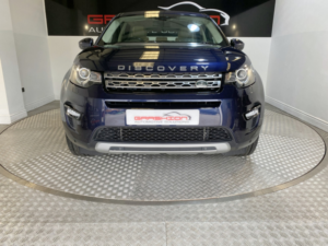 2015 Land Rover Discovery Sport 2.0 Td4 Hse in Blue — image 2