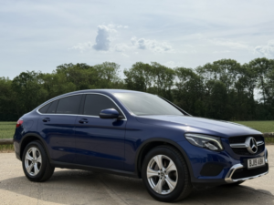 2019 Mercedes-Benz Glc 2.1 Glc220d Sport in Blue — image 3