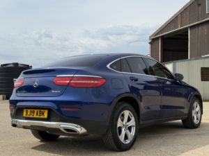 2019 Mercedes-Benz Glc 2.1 Glc220d Sport in Blue — image 5