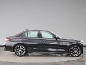 2021 BMW 3 Series 2.0 318i Sport Auto Euro 6 (s/s) 4dr in Black — image 3