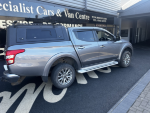 2017 Mitsubishi L200 2.4 Di-D Dc Warrior in Grey — image 5