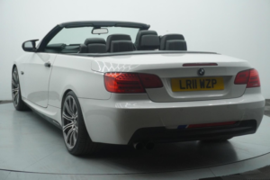 2011 BMW 3 Series 3.0 325i M Sport Steptronic Euro 5 2dr in White — image 4