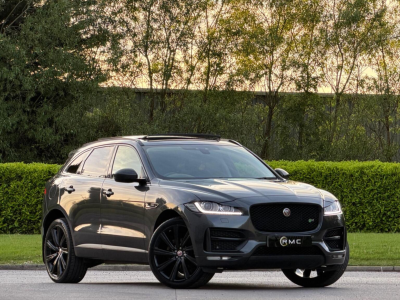 2016 Jaguar F-Pace 2.0 D180 R-Sport Auto AWD Euro 6 (s/s) 5dr in Grey — image 1