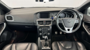 2017 Volvo V40 2.0 R-Design Pro D3 in Grey — image 2