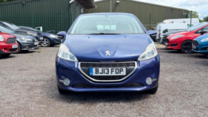 2013 Peugeot 208 1.2 Vti Active Euro 5 5dr in Blue — image 5
