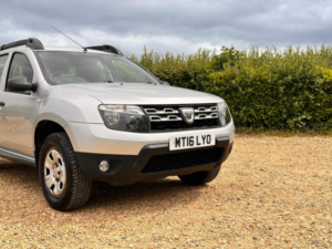 2016 Dacia Duster 1.5 Dci Ambiance Euro 6 (s/s) 5dr in Silver — image 2