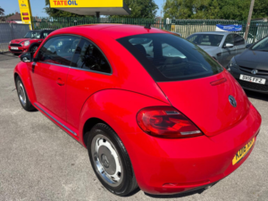 2016 Volkswagen Beetle 1.2 Tsi Bluemotion Tech Design Euro 6 (s/s) 3dr in Red — image 5